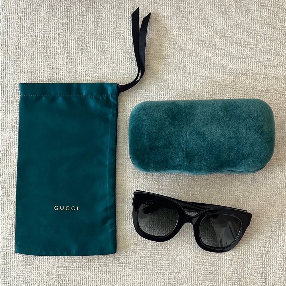 GUCCI cat eyes crystal sunglasses